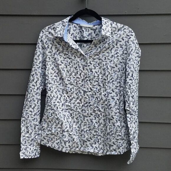 NWT Tatuum Blue White Paisley Button Down Top size Euro 40 ( med or 10) - Picture 1 of 8